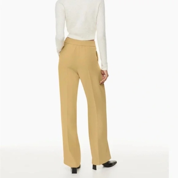 Aritzia Wilfred Alanya Trousers Crepe Wide Leg Pants Sandy Beige - Sz 2 - Picture 2 of 16